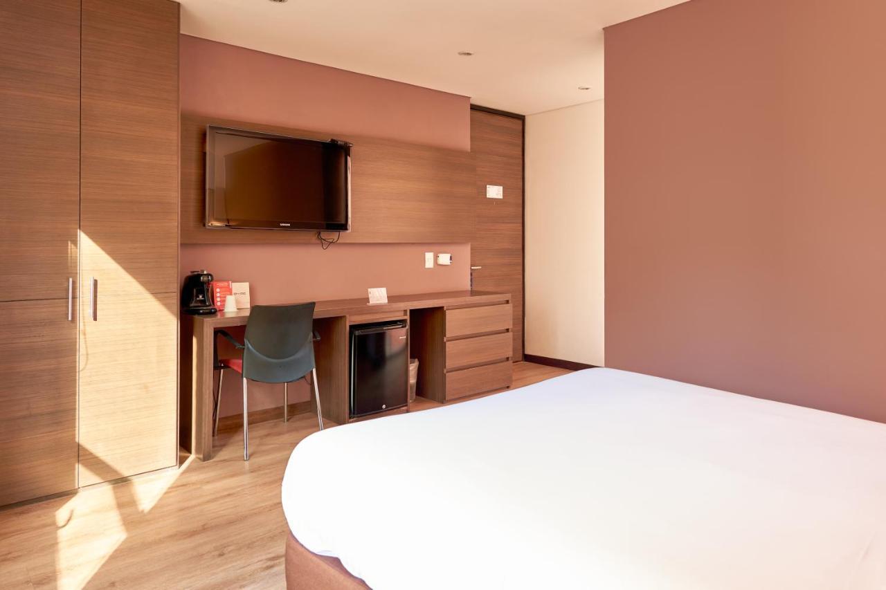 Hotel 84 DC Bogotá Eksteriør billede
